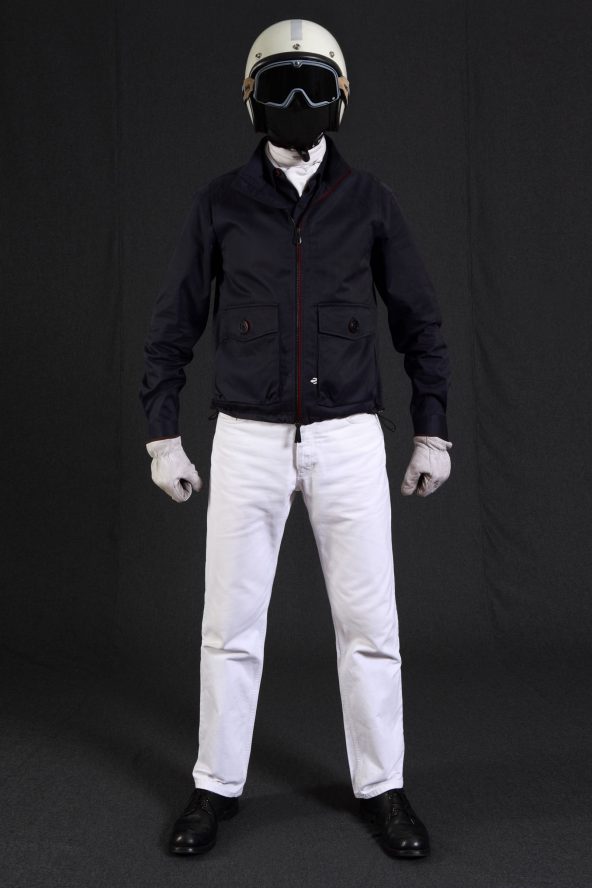 BiondoEndurance_HeavyDuty_CM_0001_SportShirt_DkNavy+GLT_0008_Vest