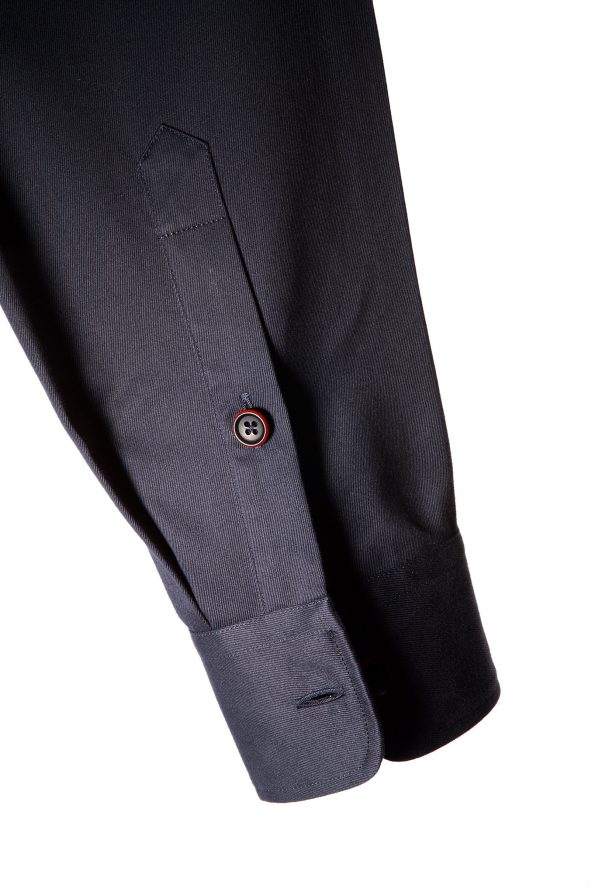 BiondoEndurance_HeavyDuty_CM_0001_SportShirt_DkNavy_Cuffs