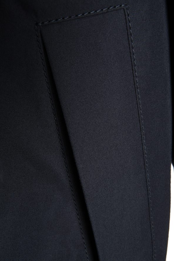 BiondoEndurance_HeavyDuty_GB_0004_Blouson_DkNavy_Side_Pockets