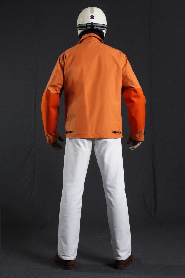 BiondoEndurance_HeavyDuty_GB_0006_Jacket-Short_Orange_Portrait_Back