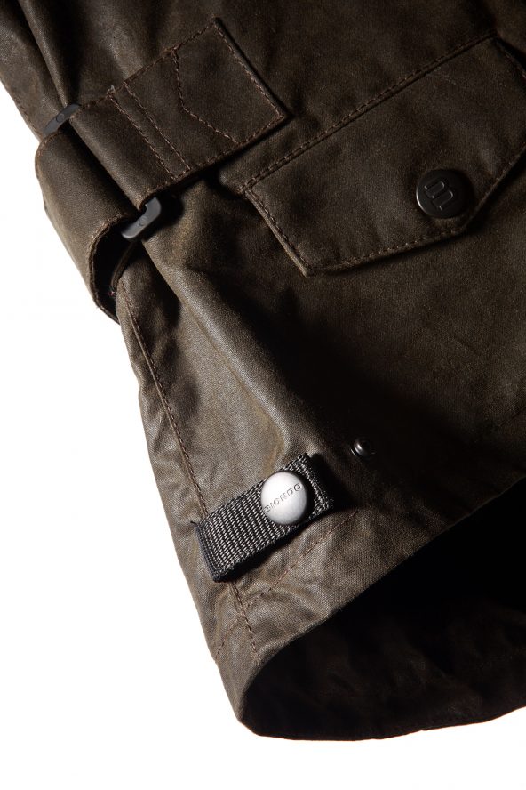 BiondoEndurance_Motorräder_GB_0014_Jacket-Mid-MkII_KhakiBrown_Side_Adjusters