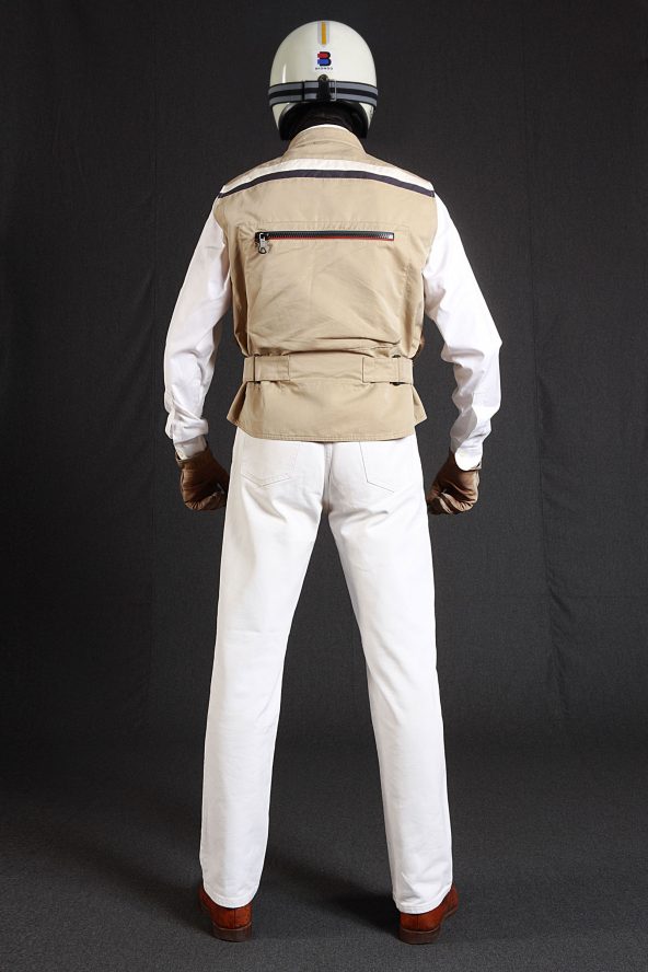 BiondoEndurance_Motorräder_GLT_004_Vest_Khaki_Ddrill_Portrait_Back