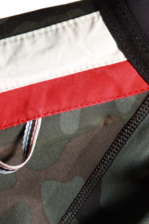 BiondoEndurance_SaltyDog_GB_0012_BigSea_DryTop_CamoGreen_Sleeve_Loop