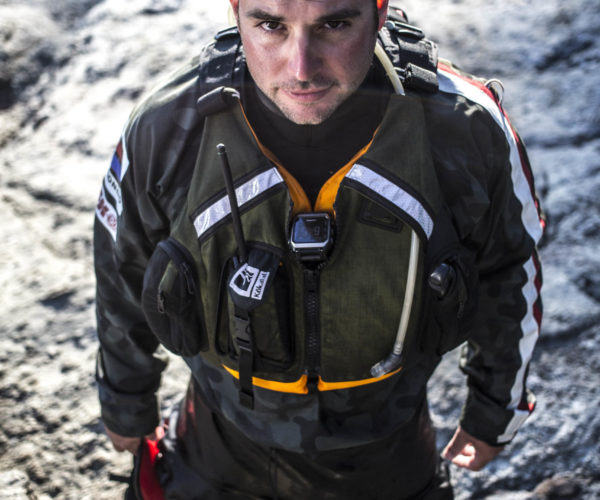 BDO_SaltyDog_Kayaker_Pfd BDO_SaltyDog_Kayaker_Pfd_On_Rocks