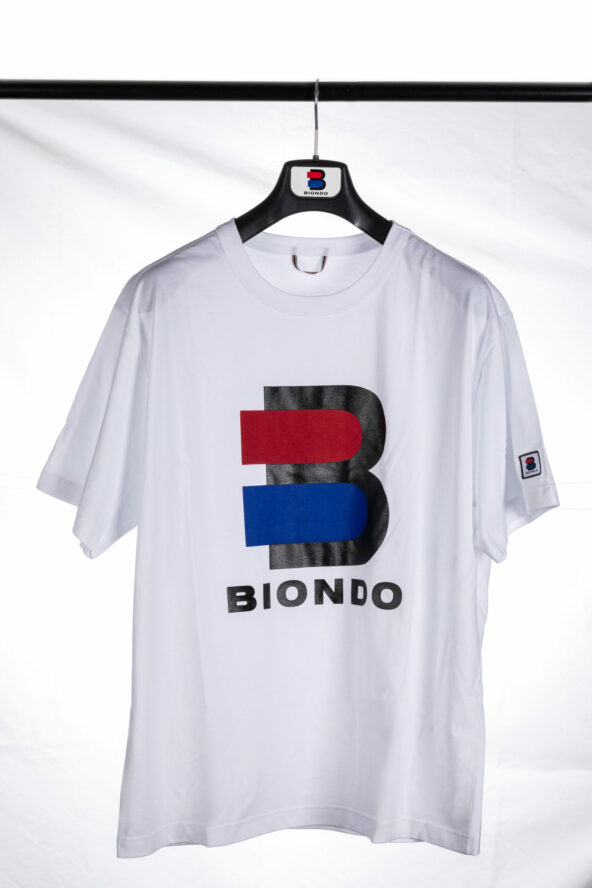 BiondoEndurance_JS_0010_Corporate_TeeShirt_Hanged