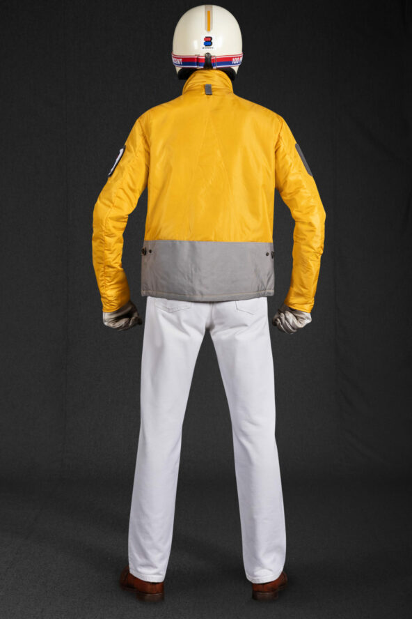 GL_0016 Quarry Yellow Back View