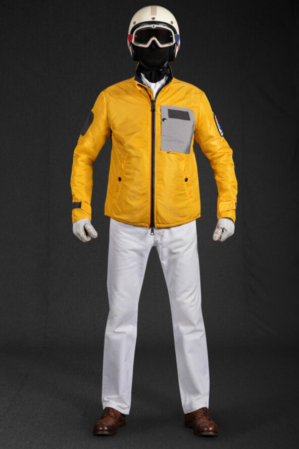 GL_0016 Quarry Yellow Front View