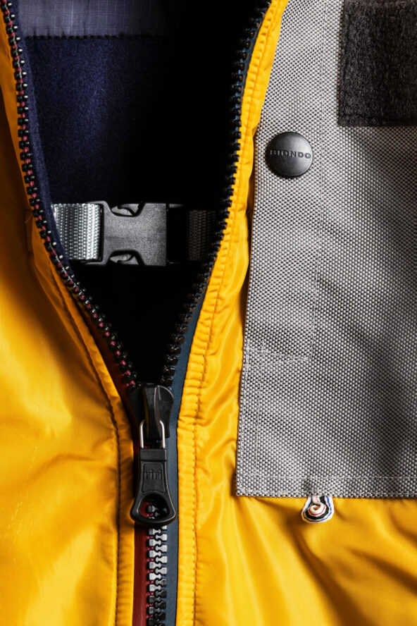 GL_0016 Quarry Yellow Front Buckle
